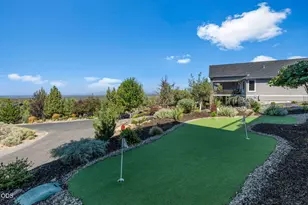 10504 Bitterbrush Ct, Redmond, OR 97756 - Photo 3