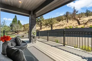 10504 Bitterbrush Ct, Redmond, OR 97756 - Photo 41