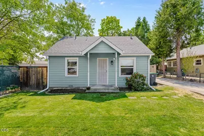 512 Austin Street, Medford, OR 97501 - Photo 1