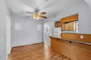 512 Austin St, Medford, OR 97501 - Photo 9