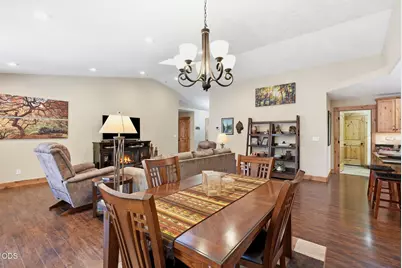 17024 Kingsburg Road, Bend, OR 97707 - Photo 11