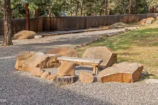 70116 Appaloosa Dr, Sisters, OR 97759 - Photo 33