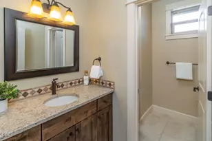 60970 Woods Valley Pl, Bend, OR 97702 - Photo 25