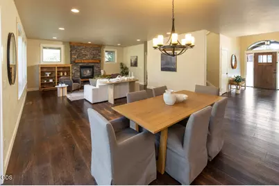 60970 Woods Valley Place, Bend, OR 97702 - Photo 11