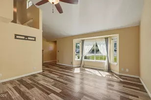3138 NE Richmond Ct, Bend, OR 97701 - Photo 13