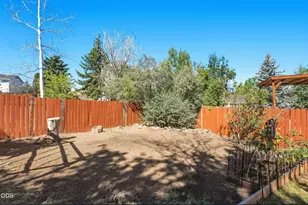 3138 NE Richmond Ct, Bend, OR 97701 - Photo 47