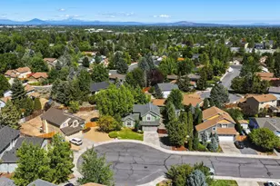 3138 NE Richmond Ct, Bend, OR 97701 - Photo 53