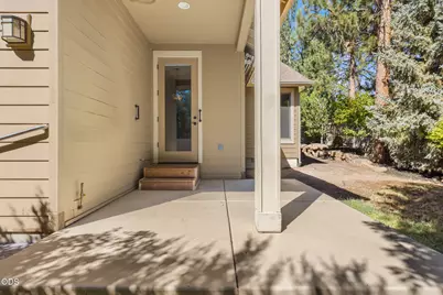 60822 Falcon Pointe Lane, Bend, OR 97702 - Photo 31