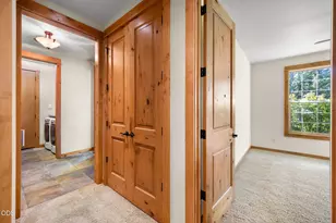60822 Falcon Pointe Ln, Bend, OR 97702 - Photo 27