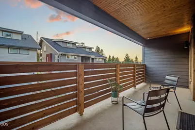 61583 SW Riverwalk Lane, Bend, OR 97702 - Photo 11