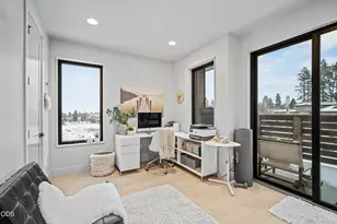 61583 SW Riverwalk Ln, Bend, OR 97702 - Photo 13