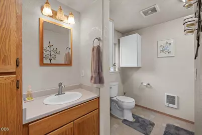 1625 Grand Avenue, Medford, OR 97504 - Photo 45