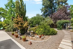 1625 Grand Ave, Medford, OR 97504 - Photo 37
