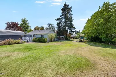 1625 Grand Avenue, Medford, OR 97504 - Photo 51