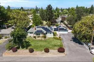 1625 Grand Ave, Medford, OR 97504 - Photo 55