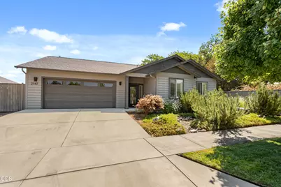2147 La Connor Drive, Medford, OR 97501 - Photo 1