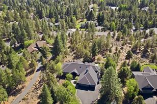 1187 NW Promontory Dr, Bend, OR 97703 - Photo 33