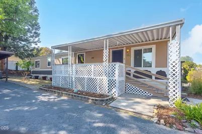 1055 N 5th Street #UNIT 128, Jacksonville, OR 97530 - Photo 15