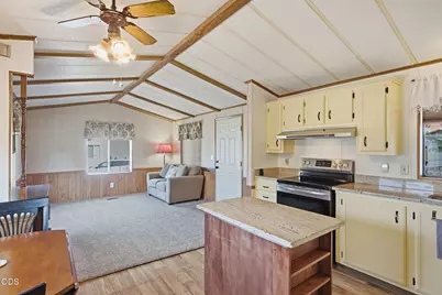 1055 N 5th Street #UNIT 128, Jacksonville, OR 97530 - Photo 3