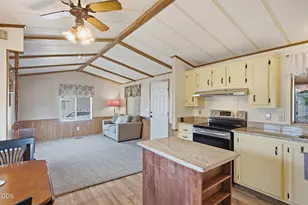 1055 N 5th St, Jacksonville, OR 97530 - Photo 3