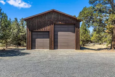 65155 Smokey Ridge Road, Bend, OR 97703 - Photo 37