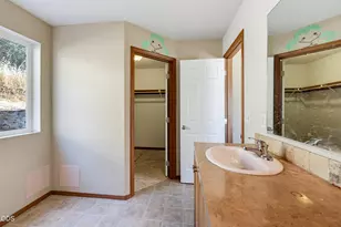875 Jacoby St, Gold Hill, OR 97525 - Photo 7