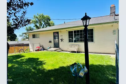 1814 Carlson Drive, Klamath Falls, OR 97603 - Photo 5