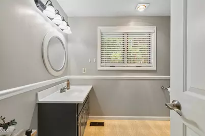 9110 Ben Kerns Road, Klamath Falls, OR 97601 - Photo 47