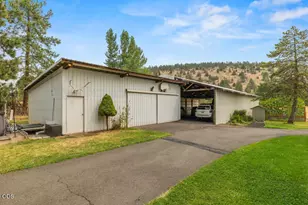9110 Ben Kerns Rd, Klamath Falls, OR 97601 - Photo 69