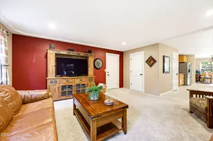 1075 Anglers Pl, Shady Cove, OR 97539 - Photo 27