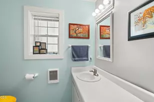 685 Beach St, Ashland, OR 97520 - Photo 43