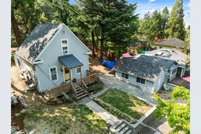 685 Beach Street, Ashland, OR 97520 - Photo 1