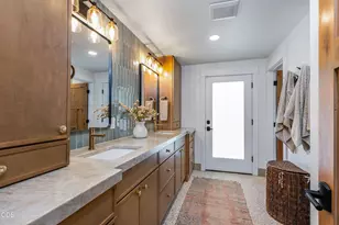 62215 Byram Ct, Bend, OR 97701 - Photo 13