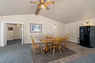 1320 Covina Ave, Medford, OR 97504 - Photo 9