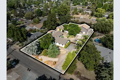 1320 Covina Avenue, Medford, OR 97504 - Photo 1