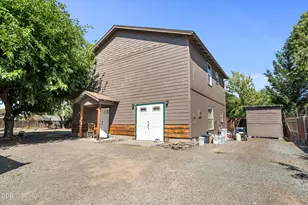 1320 Covina Ave, Medford, OR 97504 - Photo 3