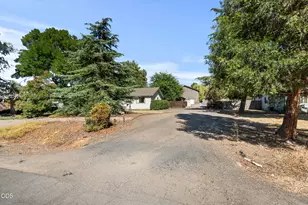 1320 Covina Ave, Medford, OR 97504 - Photo 51