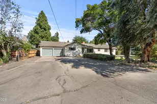 1320 Covina Ave, Medford, OR 97504 - Photo 1