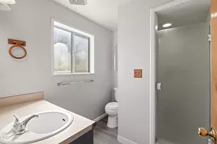 1320 Covina Ave, Medford, OR 97504 - Photo 21