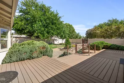 1320 Covina Avenue, Medford, OR 97504 - Photo 35