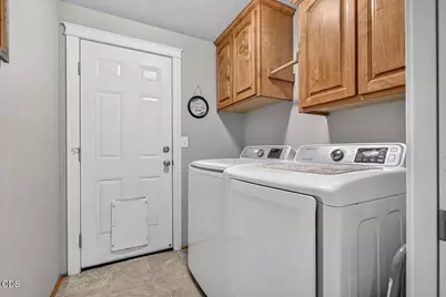 207 Maxwell Place, Central Point, OR 97502 - Photo 23