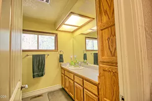 13600 Williams Hwy, Grants Pass, OR 97527 - Photo 15