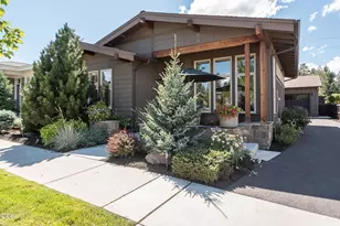 1221 SW Bryanwood Pl, Bend, OR 97702 - Photo 31