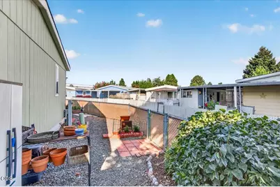 3431 S Pacific Highway #SPC 105, Medford, OR 97501 - Photo 25