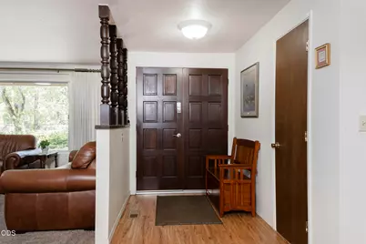301 Lloyd Drive, Grants Pass, OR 97526 - Photo 5