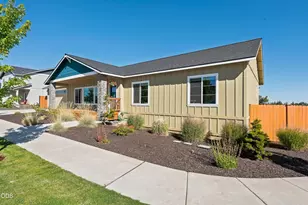 4809 SW Yew Pl, Redmond, OR 97756 - Photo 41