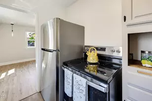 1327 NW Washington Blvd, Grants Pass, OR 97526 - Photo 13