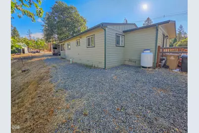 3757 Russell Road, Grants Pass, OR 97526 - Photo 29