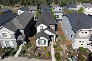 61101 SE Sydney Harbor Dr, Bend, OR 97702 - Photo 31
