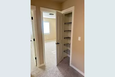 61101 SE Sydney Harbor Drive, Bend, OR 97702 - Photo 27